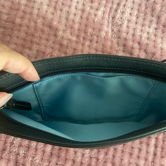 Vintage Coach Black Patent Leather Clutch/ Lg Wristlet - Picture 6 of 7